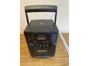 Sony CD Radio Cassette Player Recorder