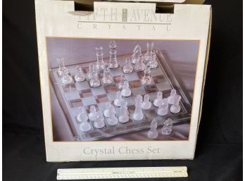 5th Ave Games Crystal Chess Set, All Pieces Intact.  Bevelled Glass Checkerboard. Clear And Frosted Textures