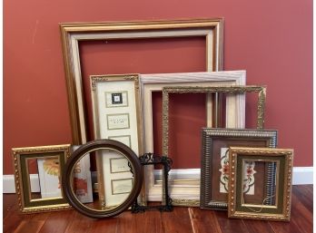 Lot Of 10 Picture Frames.