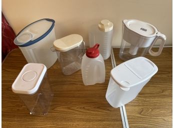 Lot Of 6 Plastic Kitchen Containers For Cereal Or Liquids And A Brita Pitcher