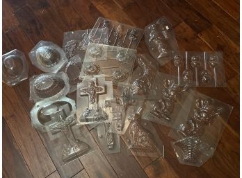 Huge Lot Of Chocolate Candy Molds: EASTER Eggs, Crosses, Bunnies CHRISTMAS Santa Gifts Valentine Turkeys