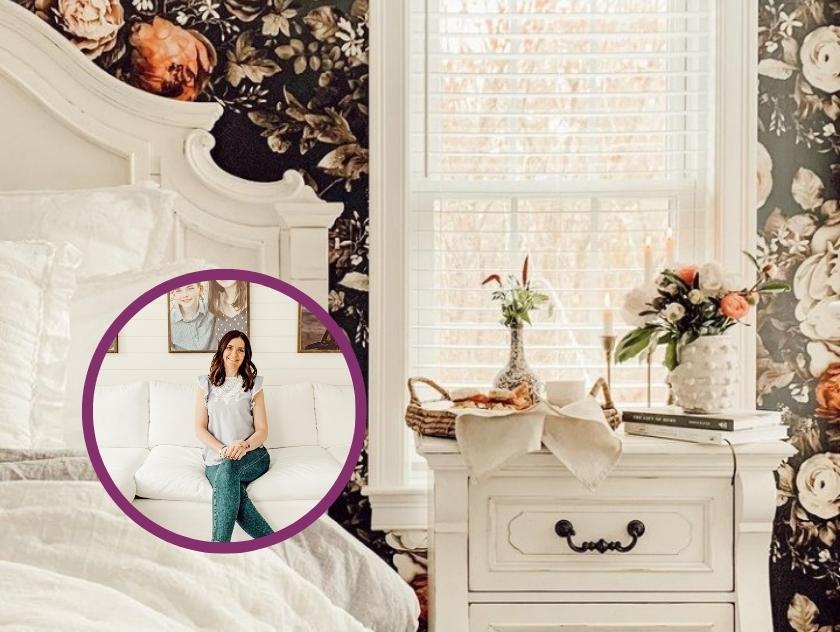 vintage santa mugs, antique store, online auction, vintage pieces, antique pieces, vintage corduroy fabric, antique french, vintage linen, bold wallpaper