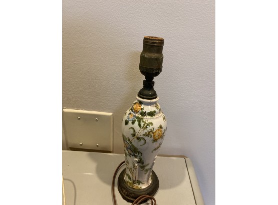 Hand Painted Floral Designs Vintage Lamp