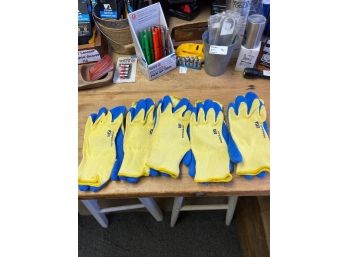 Sperian Kevlar Cut Resistant Gloves - 5 Pairs