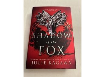 Autographed Shadow Of The Fox By Julie Kagawa First Edition