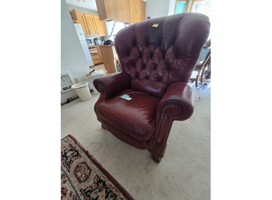 Lot 9 Recliner Couch