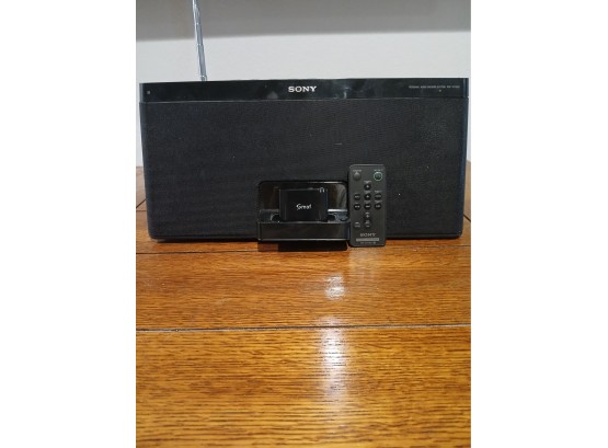 SONY Personal Docking System With Remote & Blue Tooth Adapter