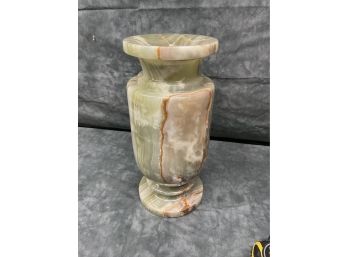 045 Alabaster Marbled Urn Or Vase 15'