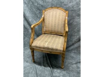 066 Antique French Upholstered Floral Pattern Beige Side Chair
