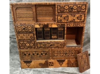 077 Antique Japanese Tansu Inlaid Wooden Box Cabinet Jewelry Chest