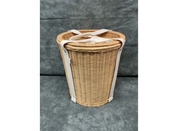 035 Crate & Barrel Round Wicker Tan Picnic Basket By CB2