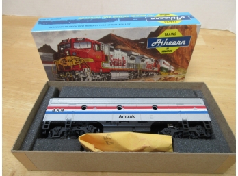 Athearn HO Amtrak 499 (BOX1)