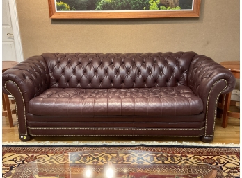 Leather Chesterfield Sleeper Sofa (CTF50)
