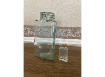 Triangle Glass Containers