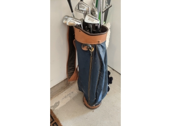 Set Of Golf Clubs By Wilson And Bag