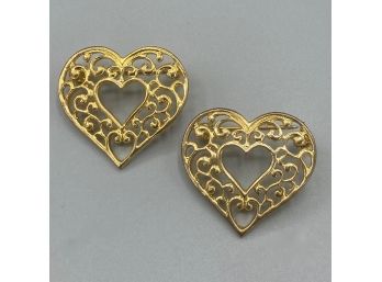 Vintage Set Of Two Victorian Lace Heart Brooches Pins Gold