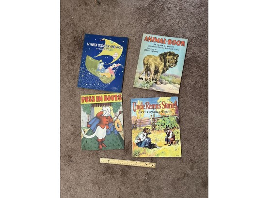 Vintage Childrens Books (qty 4)