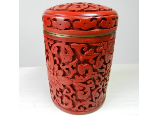 Vintage Cinnabar Pot With Lid Black Interior    (DP65)